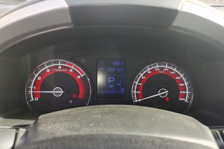 Used Isuzu mu-X 2017 3.0T Four-Wheel Drive Automatic Luxury Edition 5 Seats China IV Standard