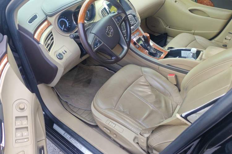 Used Buick LaCrosse 2012 2.4L SIDI Luxury Edition
