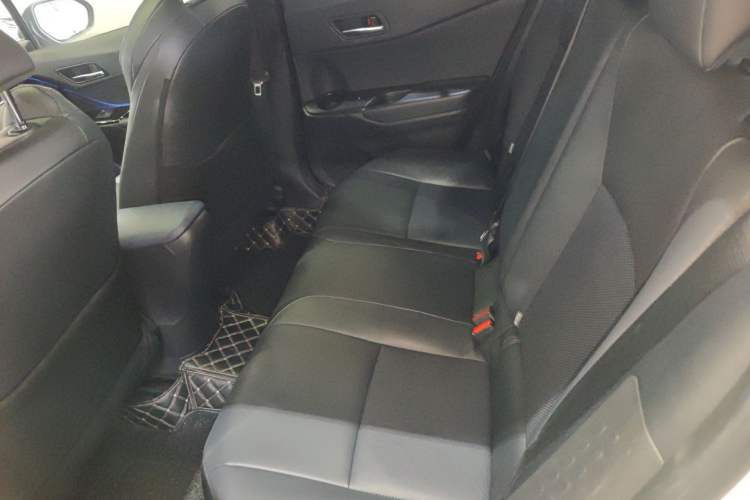 Used Toyota C-HR 2022 2.0L Leading Edition
