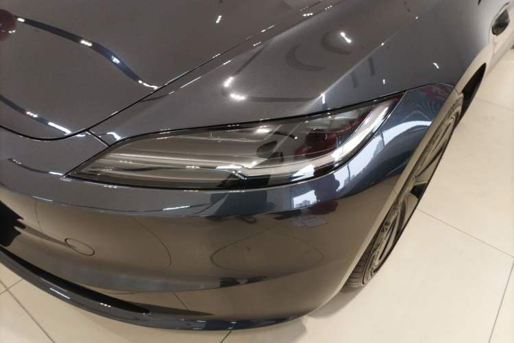 Used Tesla Model 3 2025 Rear-Wheel-Drive Version