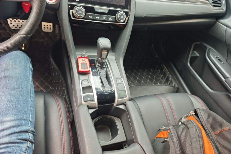 Used Honda Civic 2019 220TURBO CVT Dynamic Edition China V Gear Lever