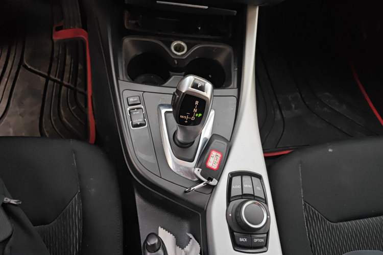 Used BMW 1 Series 2012 116i Leading Model Gear Lever