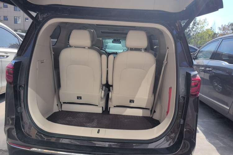 Used Buick GL8 2020 Avenir Avia Six-Seat Deluxe Edition