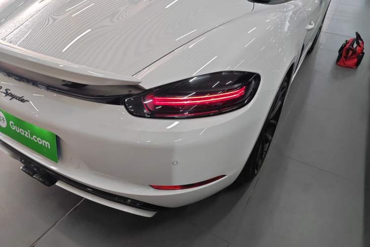 Used Porsche 718 2022 Spyder 2.0T