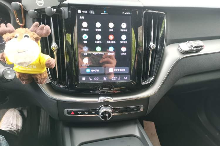 Used Volvo XC60 2024 B5 4x4 Smart Luxury Edition