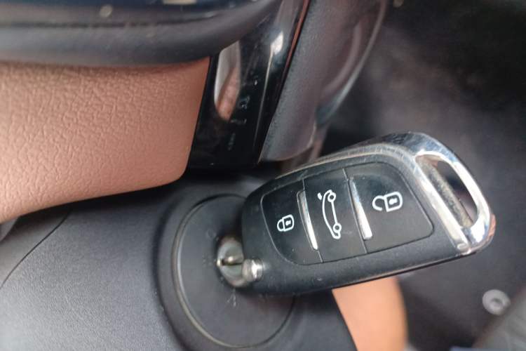 Used Dongfeng Aeolus AX4 2017 1.6L Manual Comfort Model