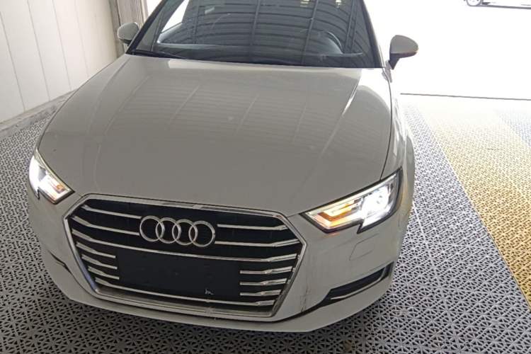 Used Audi A3 2020 Restyled Sportback 35 TFSI Entry-Level China VI Emission Standard Front