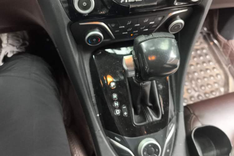 Used Haima V70 2016 1.5T Automatic Comfort Plus 7-Seater