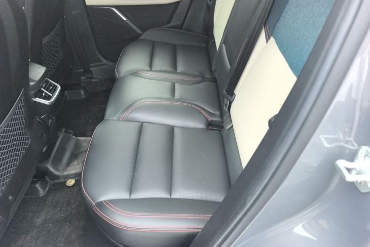 Used Lynk & Co 06 2020 1.5T YAO Halo Left Rear Seat