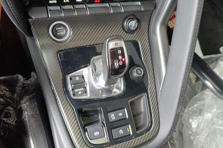 Used Jaguar F-TYPE 2019 2.0T Hardtop Version