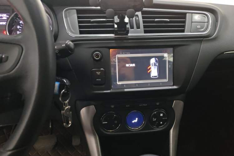 Used Citroen C3-XR 2015 1.6L Automatic Pioneer Model Audio And AC Panel