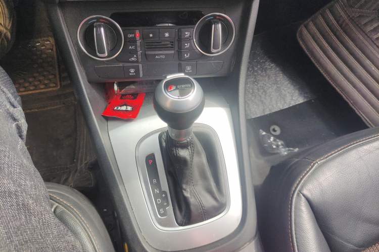 Used Audi Q3 2018 30th Anniversary Edition 30 TFSI Fashion Model
