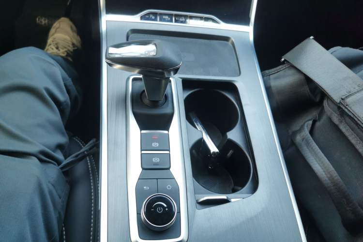 Used EXEED Lingyun 2023 400T Two-Wheel-Drive Star Prestige Edition