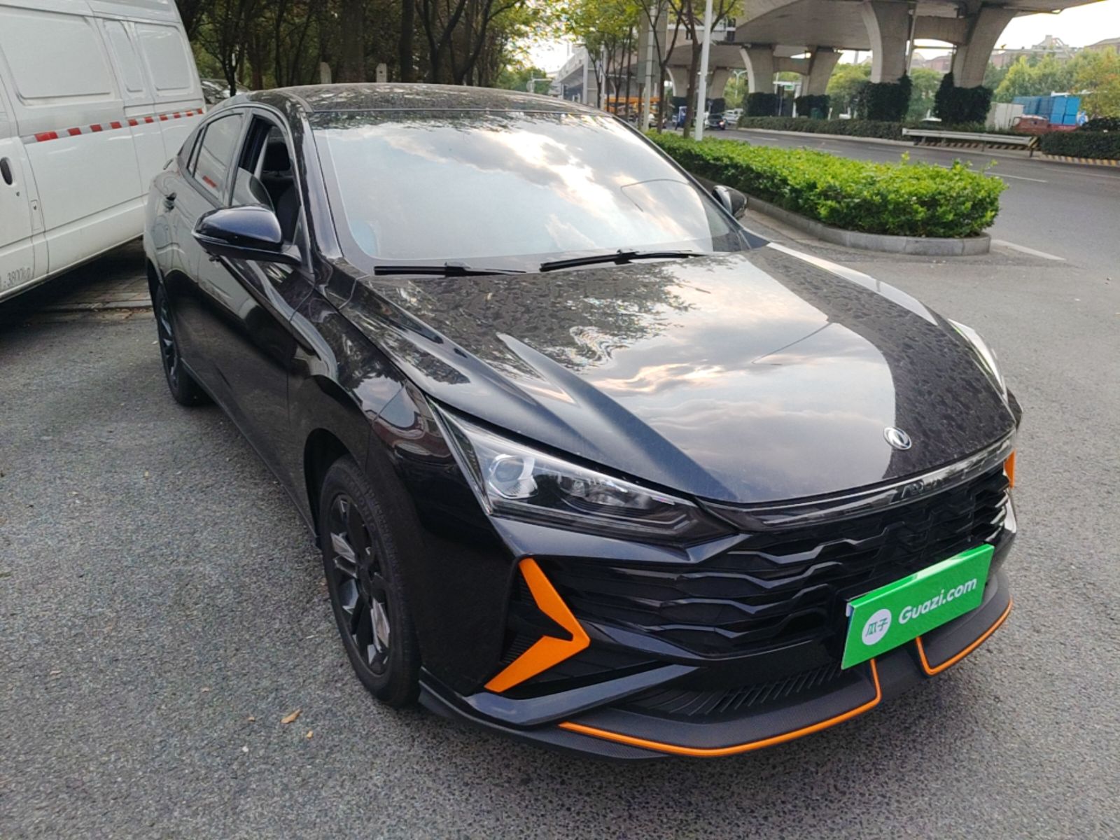 Dongfeng Aeolus Yixuan 2024 1.5L Automatic JingSu Edition — снимка 3