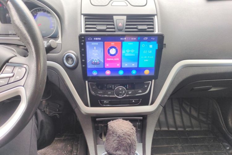 Used Geely Auto Emgrand 2016 Sedan 1.5L CVT Upward Version Audio And AC Panel