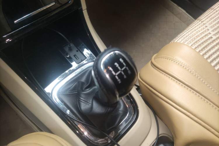 Used Chery E3 2013 1.5L Manual Fashion Model
