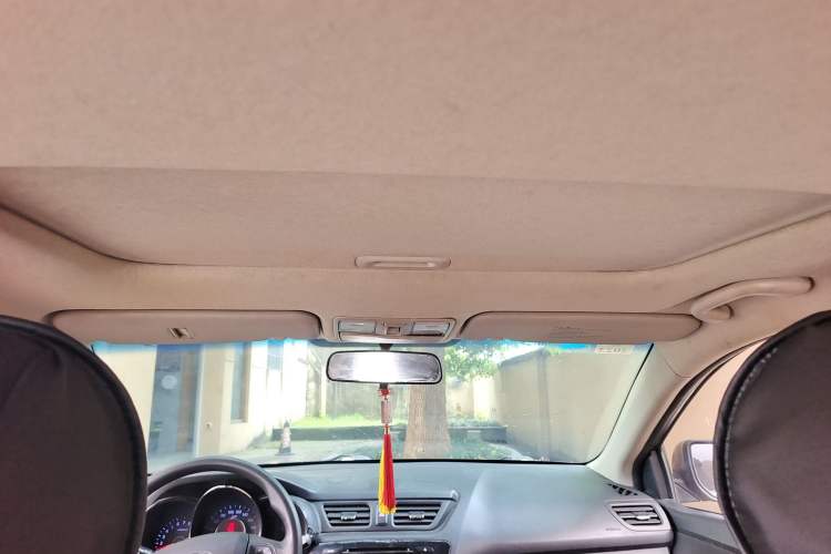 Used Kia K2 2011 Sedan 1.4L Manual Transmission GL
