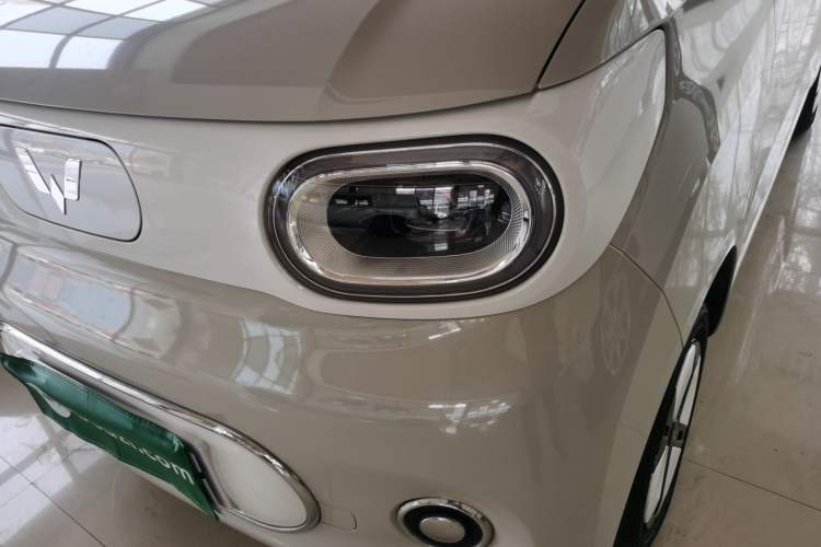 Used Wuling Hongguang MINIEV 2024 3rd Generation 215km Advanced Version Left Front Headlight