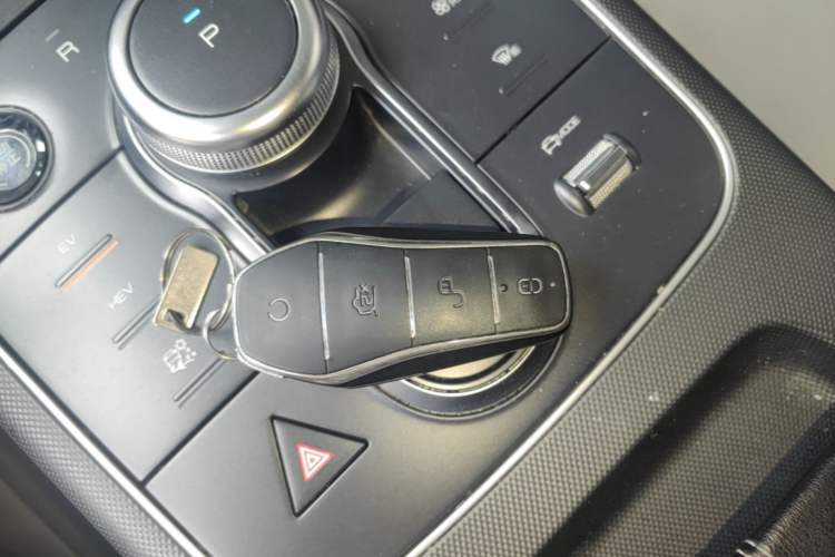 Used BYD Destroyer 05 2023 Champion Edition DM-i 120KM Prestige Model
