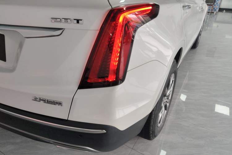 Used Cadillac XT5 2020 28T Luxury Version