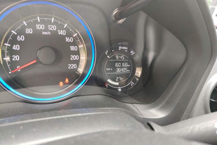 Used Honda XR-V 2015 1.8L EXi CVT Comfort Version