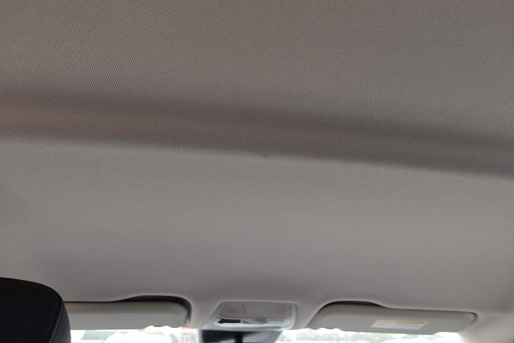 Used Hongqi E-QM5 2022 431 km Charge & Enjoy Edition