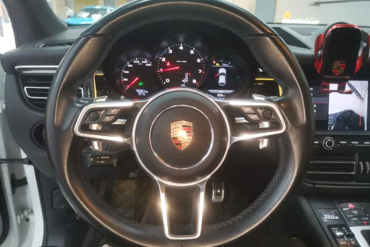 Used Porsche Macan 2020 Macan 2.0T