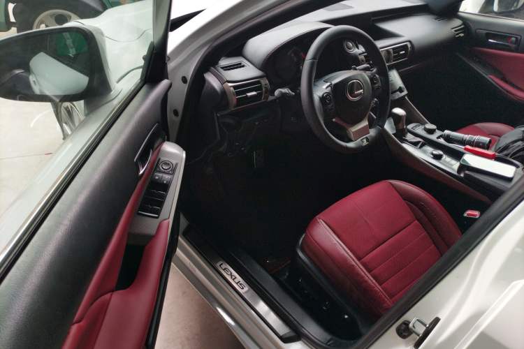 Used Lexus IS 2013 250 F SPORT
