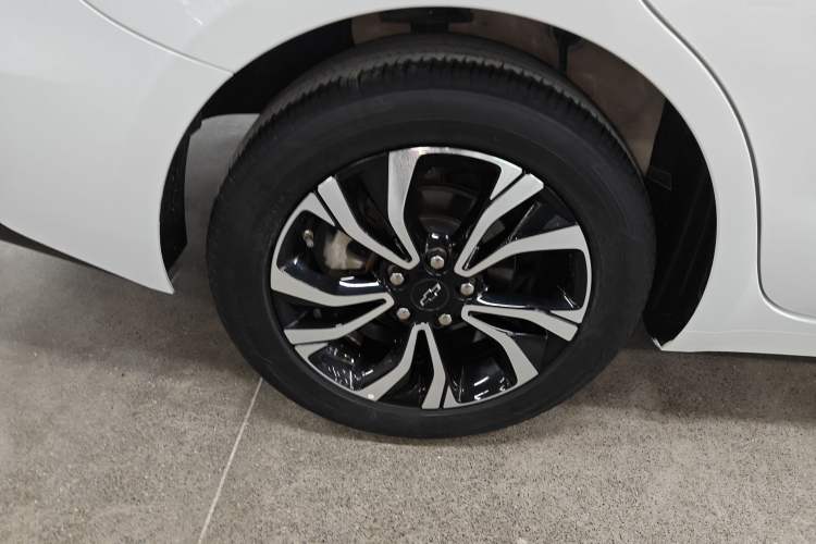 Used Chevrolet Monza 2020 Light Hybrid RS 330T Automatic Comfort Edition
