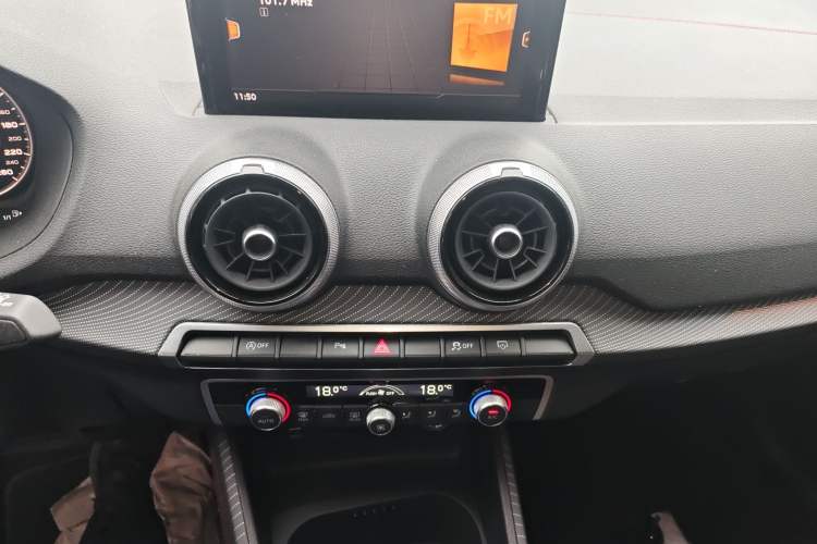 Used Audi Q2L 2022 35 TFSI Fashion Dynamic Model
