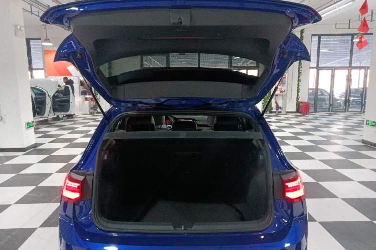 Used Volkswagen Golf 2021 280TSI DSG R-Line
