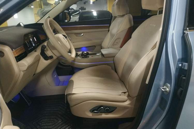 Used Hima AITO M7 2024 1.5T Intelligent Driving 4WD Max Edition 5 Seats
