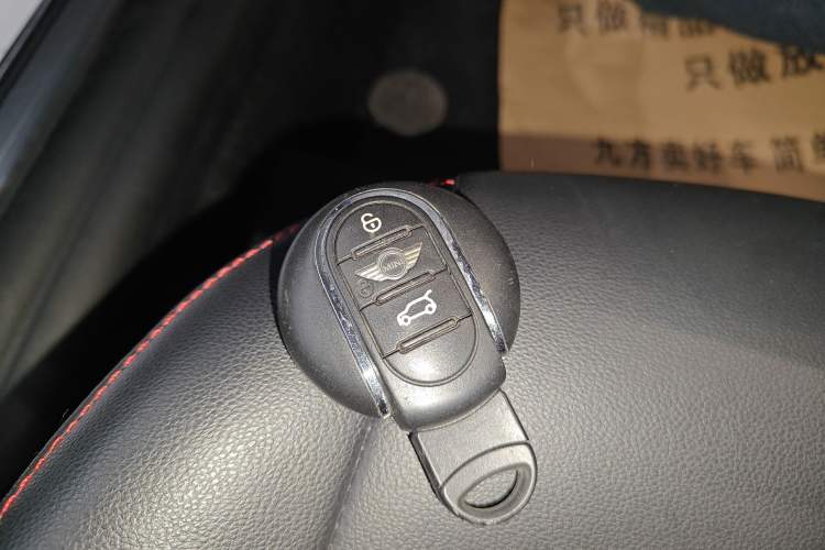 Used MINI 2014 1.2T ONE+