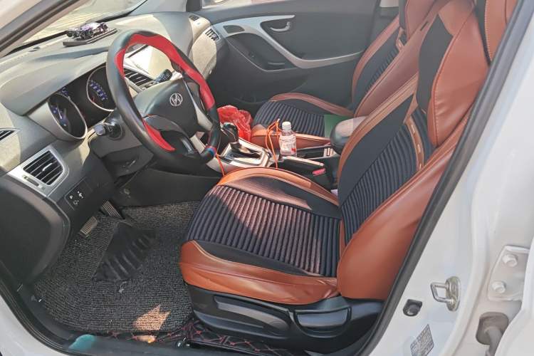 Used Hyundai Elantra (5th Generation / Langdong) 2016 1.6L Automatic Smart Version Left Front Seat
