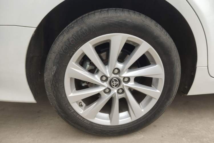 Used Toyota Camry 2021 2.0G Luxury Edition Exterior 5