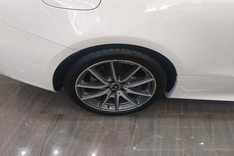 Used Mercedes-Benz E-Class 2023 E 260 Convertible Coupe
