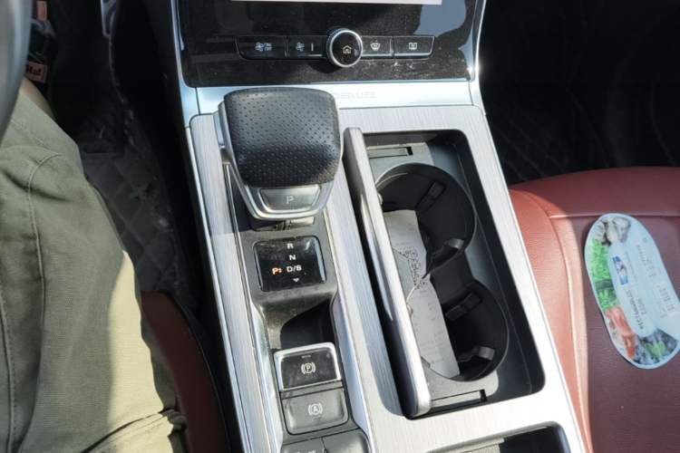 Used Roewe RX5 2020 PLUS 300TGI Automatic Ali National Style Ronglin Edition