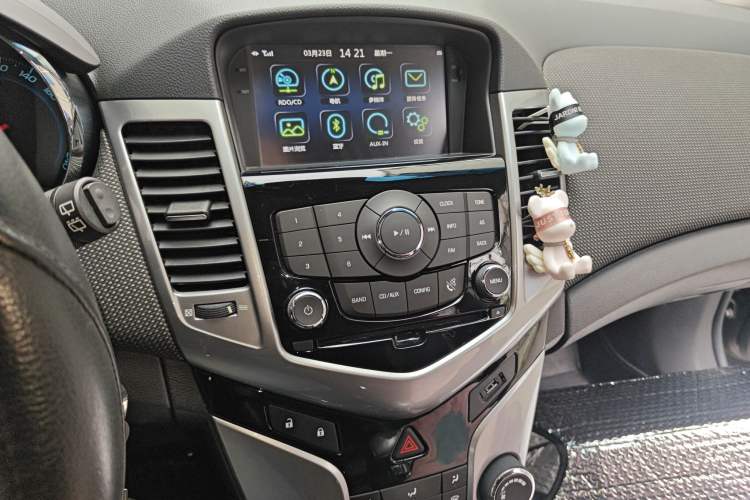 Used Chevrolet Cruze 2013 Hatchback 1.6T Automatic Flagship Model