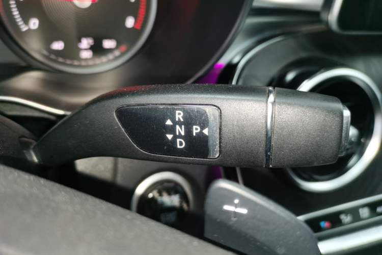 Used Mercedes-Benz C-Class 2017 Restyled C 180 L Fashion Edition Sport Version
