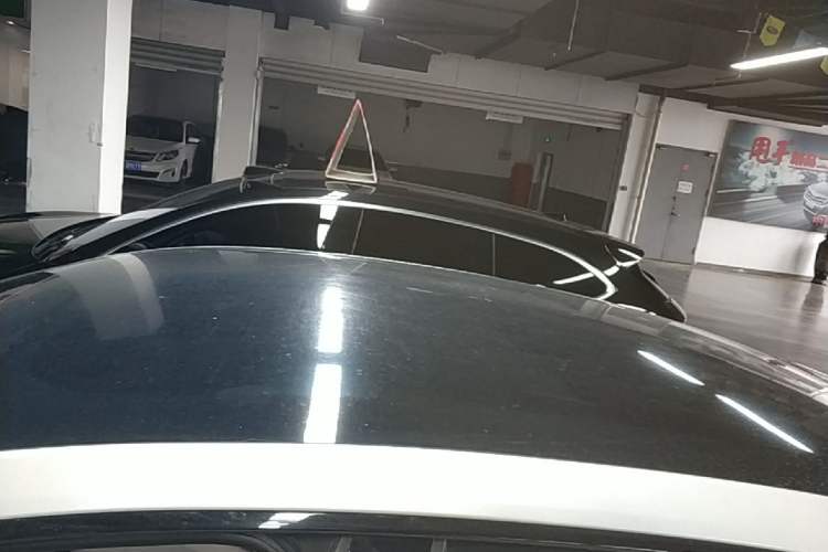 Used Hyptec GT 2023 560 Rear-Drive Tech Edition Roof