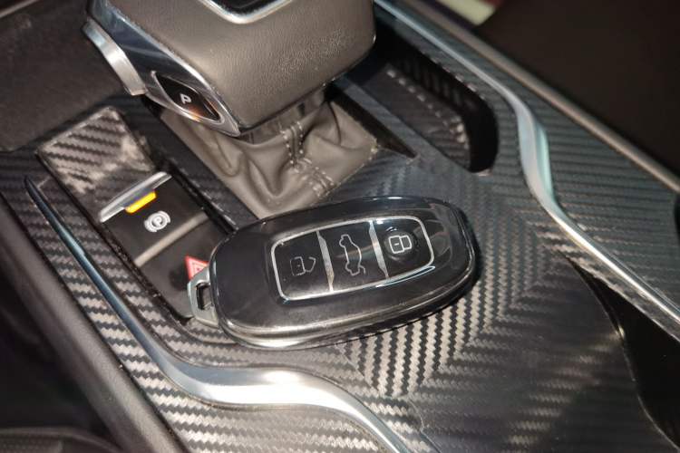 Used Hongqi E-QM5 2023 Revised Version Basic Travel Edition