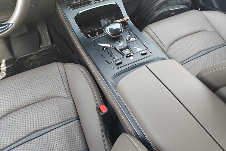 Used BYD Han 2020 EV Long-Range Luxury Model