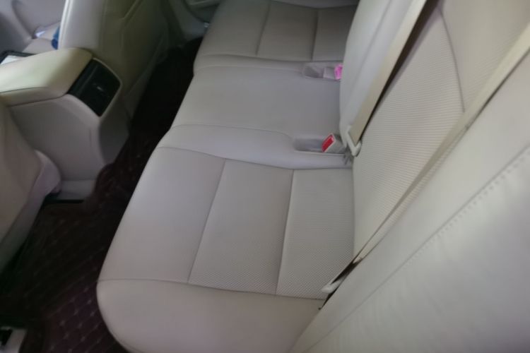 Used Toyota Camry 2016 2.0G 10th Anniversary Leading Edition
