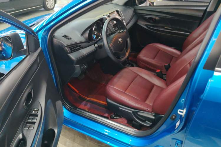 Used Toyota YARiS L Zhi Xuan 2020 1.5L CVT Leading Edition Driver Seat