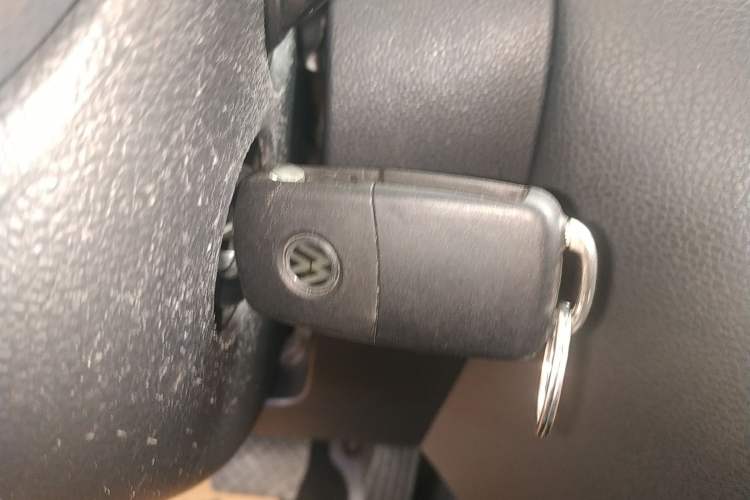 Used Volkswagen Sagitar 2014 Revised Version 1.6L Automatic Leading Edition