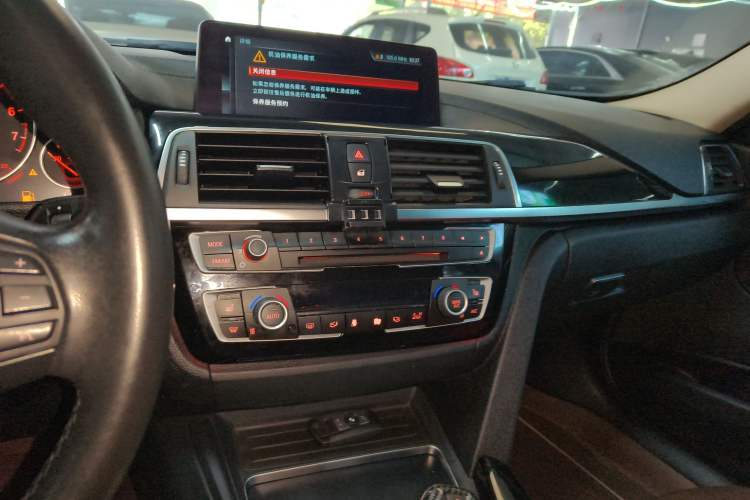 Used BMW 3 Series 2019 320Li Fashion Model Audio And AC Panel