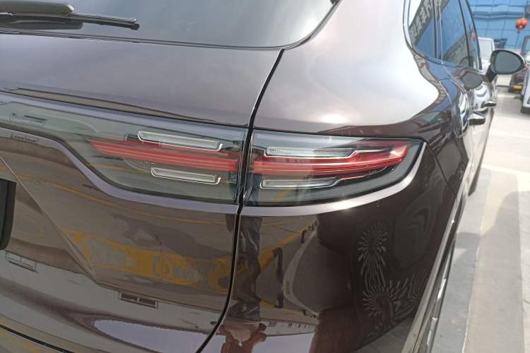 Used Porsche Cayenne E-Hybrid 2023 Cayenne E-Hybrid 2.0T Platinum Edition