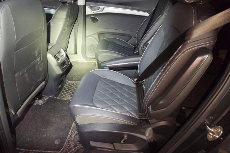 Used Volkswagen Talagon 2022 530TSI Four-Wheel Drive Flagship Shengjing Edition Pro 6-Seater
