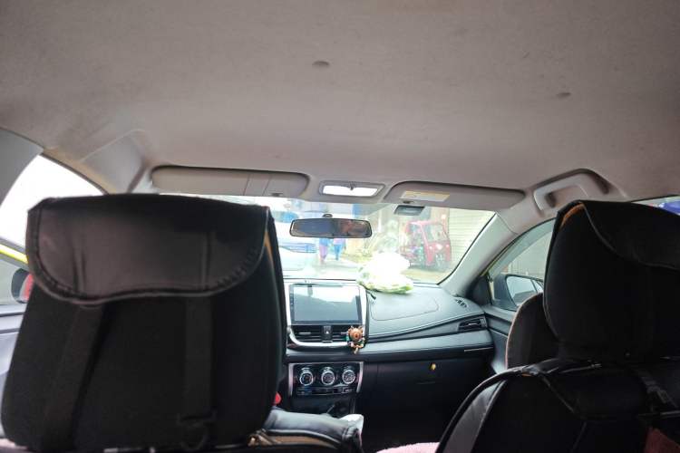 Used Toyota YARiS L Zhi Xuan 2017 1.5E CVT Enhanced Performance Edition Headliner