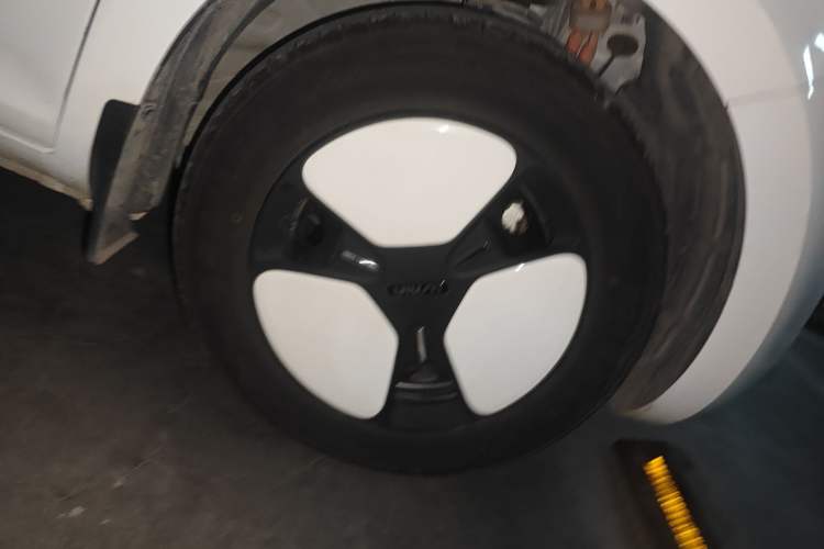 Used CHANGAN NEVO Lumin 2025 301km Honey Dew Edition
